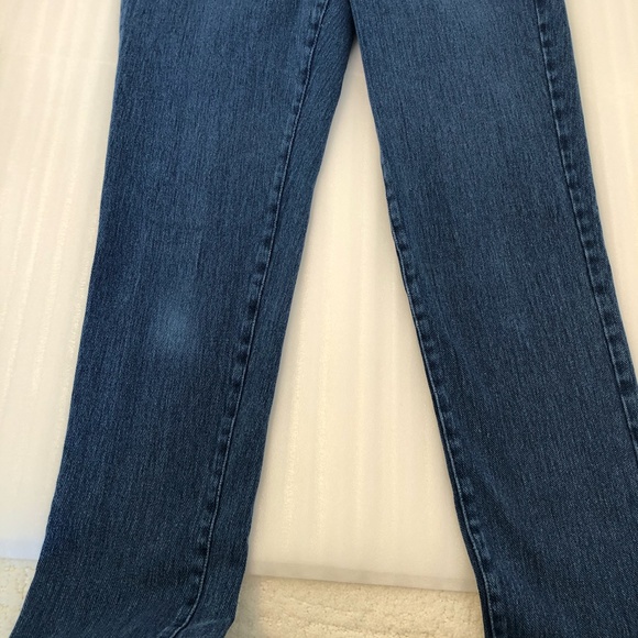 Cache Jeans - Picture 6 of 6